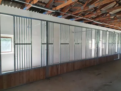 Dvůr Altrichter - stables